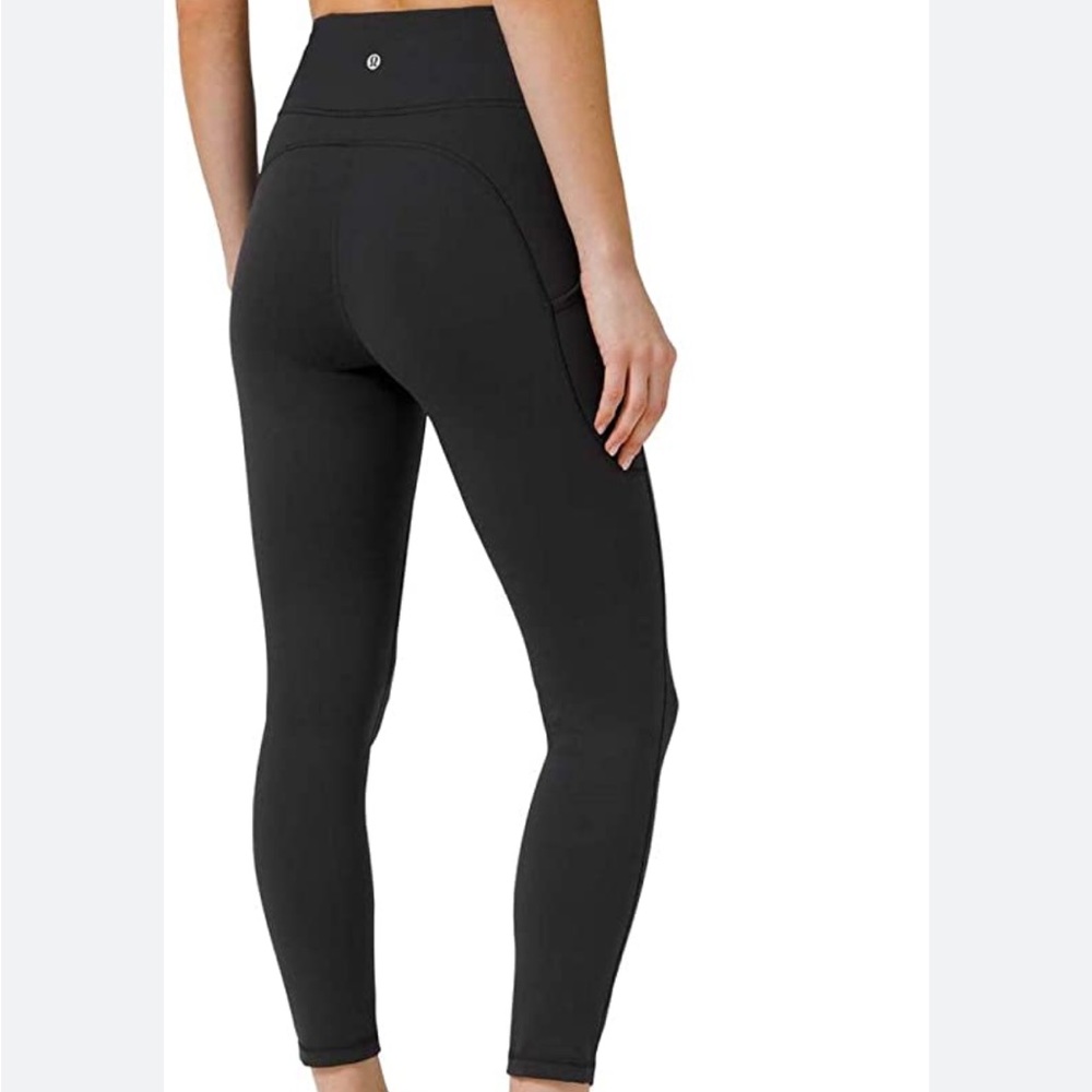 LULULEMON size 4, high rise leggings 25”